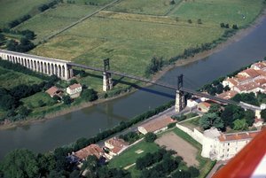 Illustration Pont suspendu de Tonnay-Charente